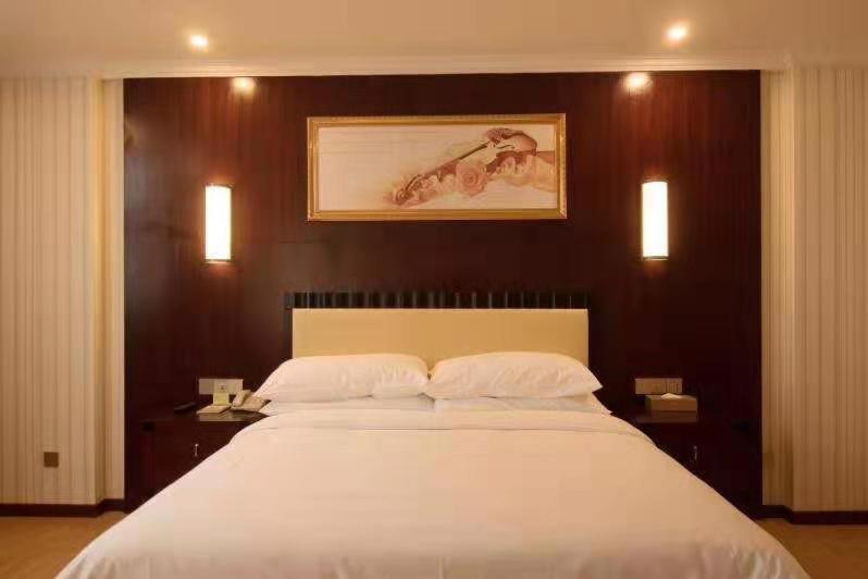 Hotel Taizhou Huadong