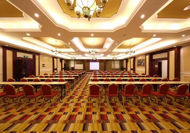 Vienna Hotel Zhangjiajie North Railway Station