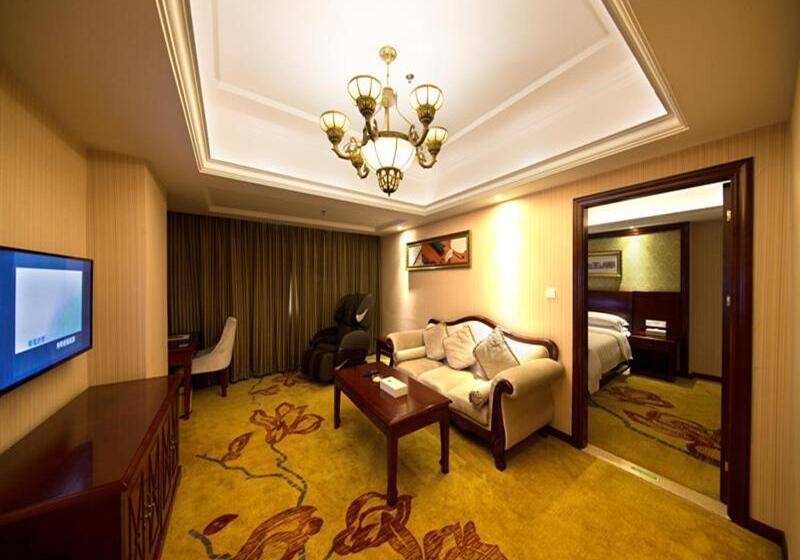 Vienna Hotel Zhangjiajie North Railway Station