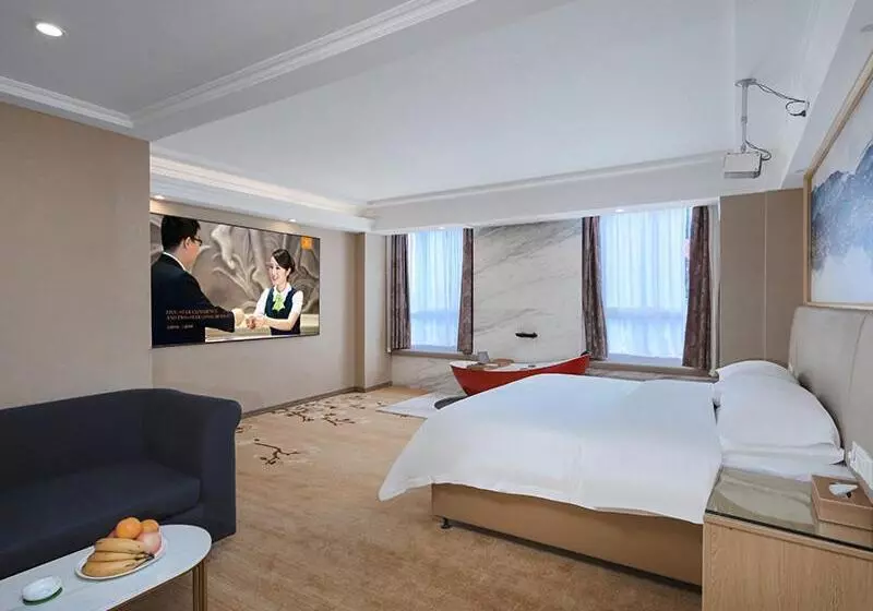 Vienna International Hotel Jingdezheng People Square