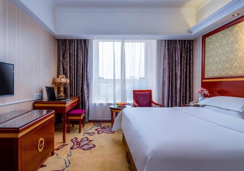 Vienna International Hotel Jingdezheng People Square