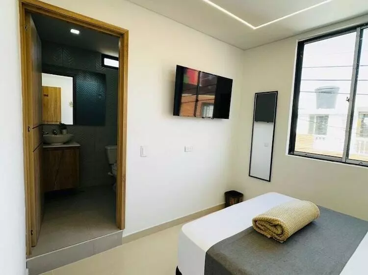 Aero Hotel Boutique