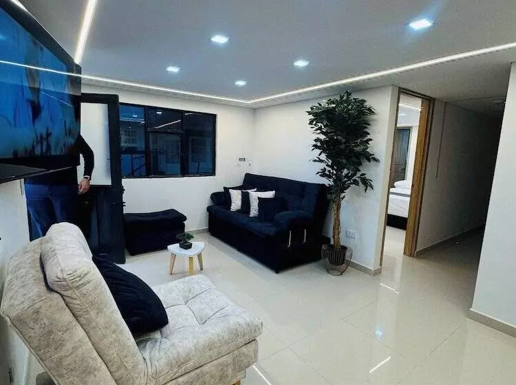 Aero Hotel Boutique