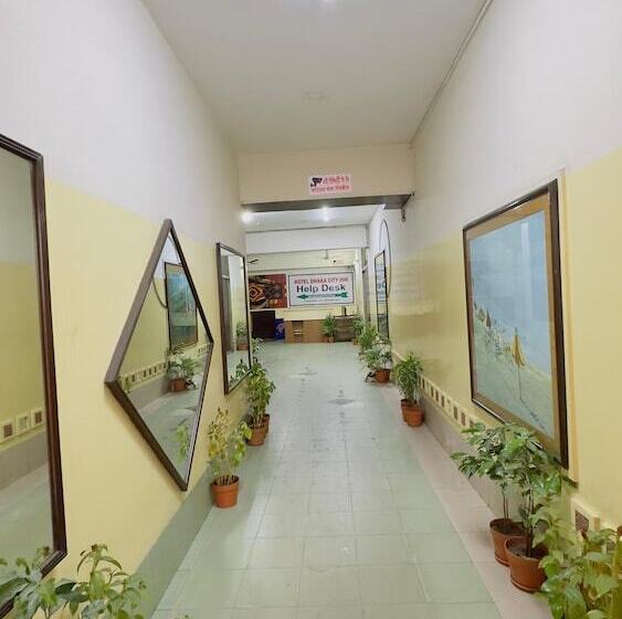 هتل Dhaka City Inn