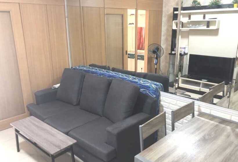 Hotel Oyo 1091 Jas Place Pasay