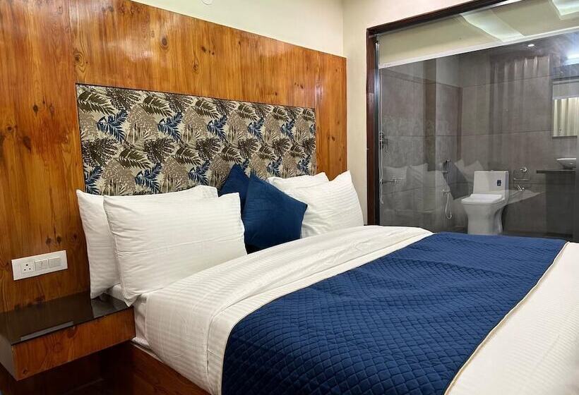 Hotel Sharanam By Sheosante