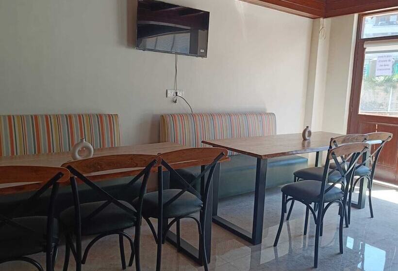 Hotel Sharanam By Sheosante