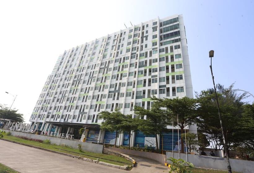 Hotel Capital O 94037 Alfa Residence