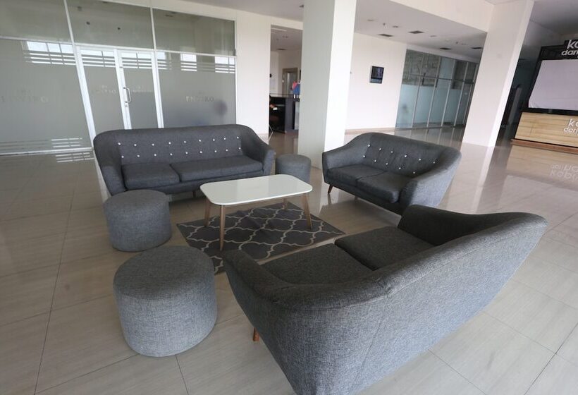 Hotel Capital O 94037 Alfa Residence