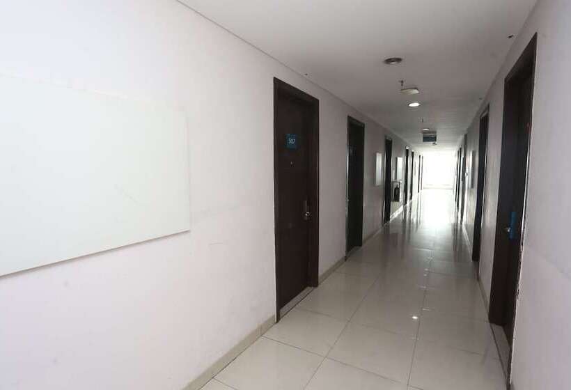 Hotel Capital O 94037 Alfa Residence