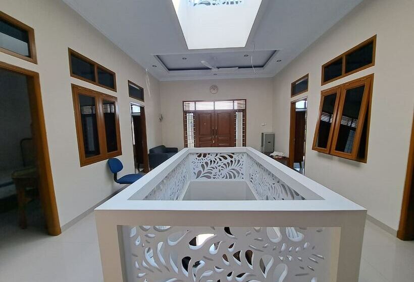 Otel Oyo 94026 Uma Arda Hometown