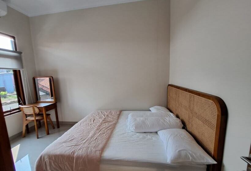 Otel Oyo 94026 Uma Arda Hometown