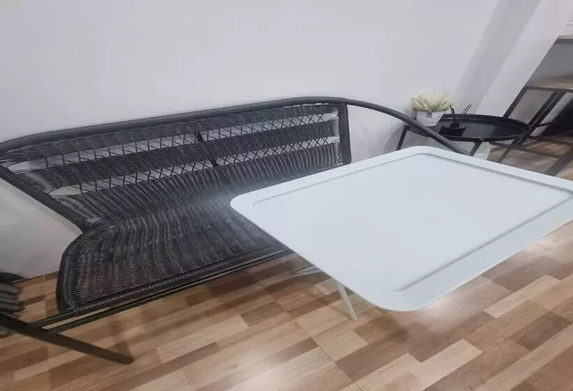 Hotelli Patamanan Residence Ang Thong