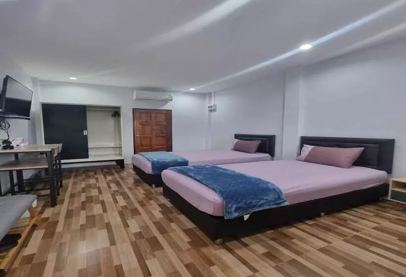 Hotelli Patamanan Residence Ang Thong