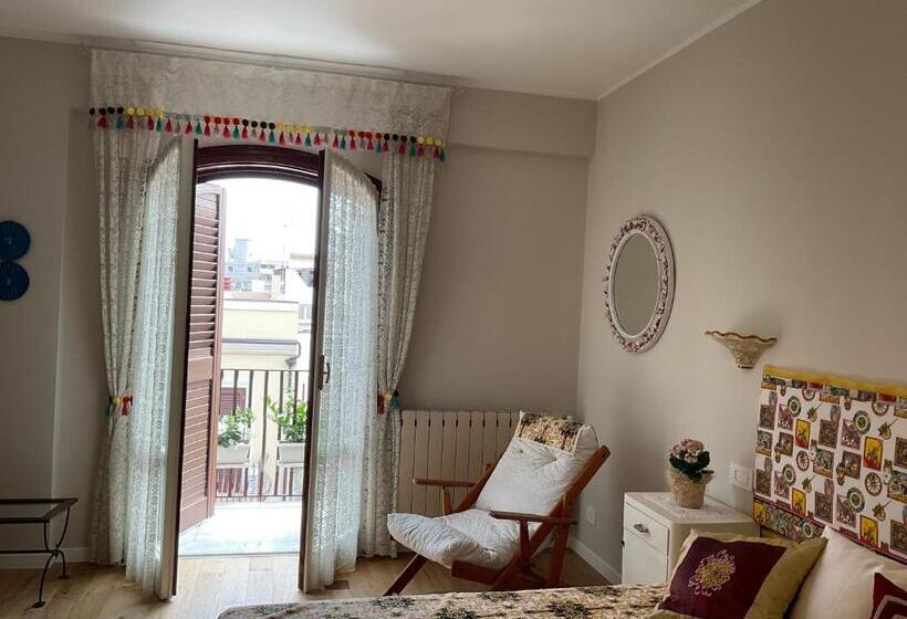 Пансион L Isola Del Sole Al Centro Di Milazzo