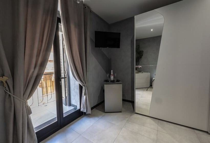 تختخواب و صبحانه Matilde Valletta Suites