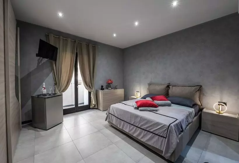 تختخواب و صبحانه Matilde Valletta Suites