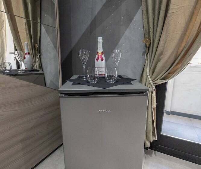 تختخواب و صبحانه Matilde Valletta Suites