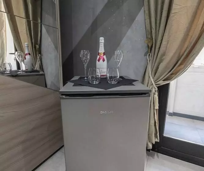 تختخواب و صبحانه Matilde Valletta Suites