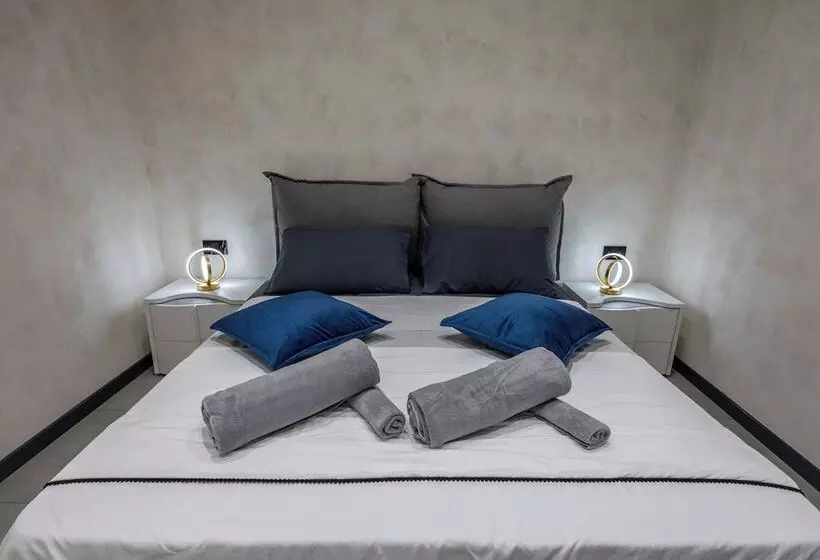 تختخواب و صبحانه Matilde Valletta Suites