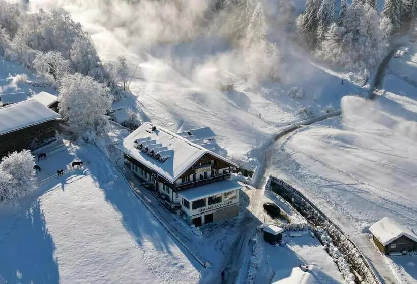Hotelli Restaurant Hausberg Garmisch Partenkirchen