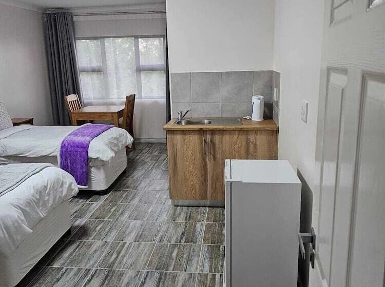 בית מלון כפרי Hagar Lodge