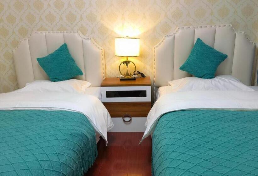 Alberg Mama Naxi Guesthouse