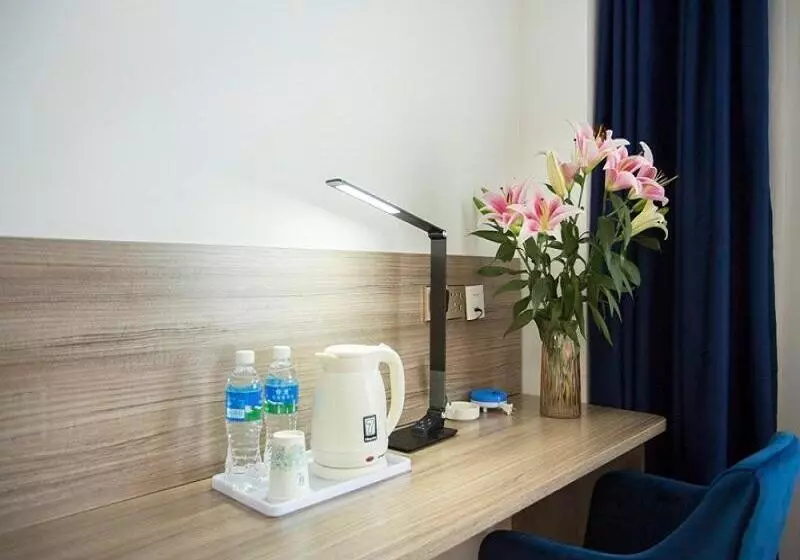 Hotelli 7days Premium 7days Premium Dali Railway Station Branch