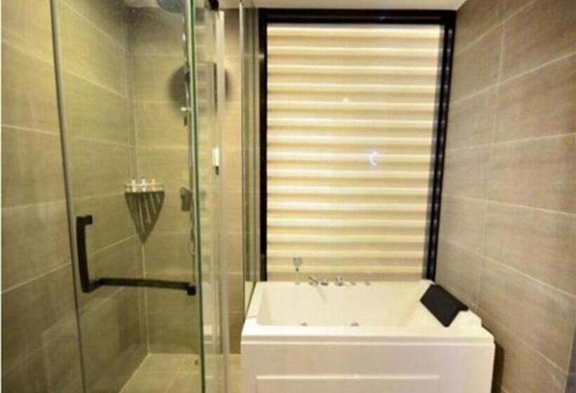 Lavande Hotel Wuhan Wangjiawan Subway Station Branch