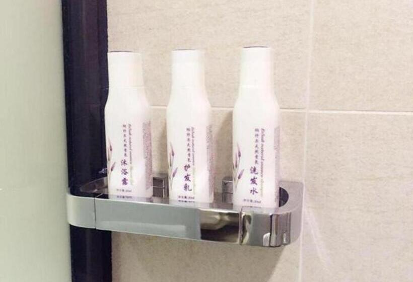 Lavande Hotel Wuhan Wangjiawan Subway Station Branch