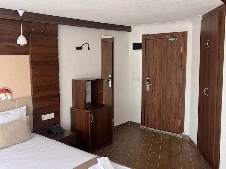 Hotelli Teras Orhaniye