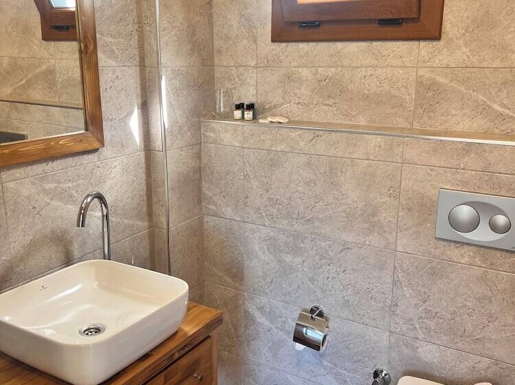 ホテル Teras Orhaniye