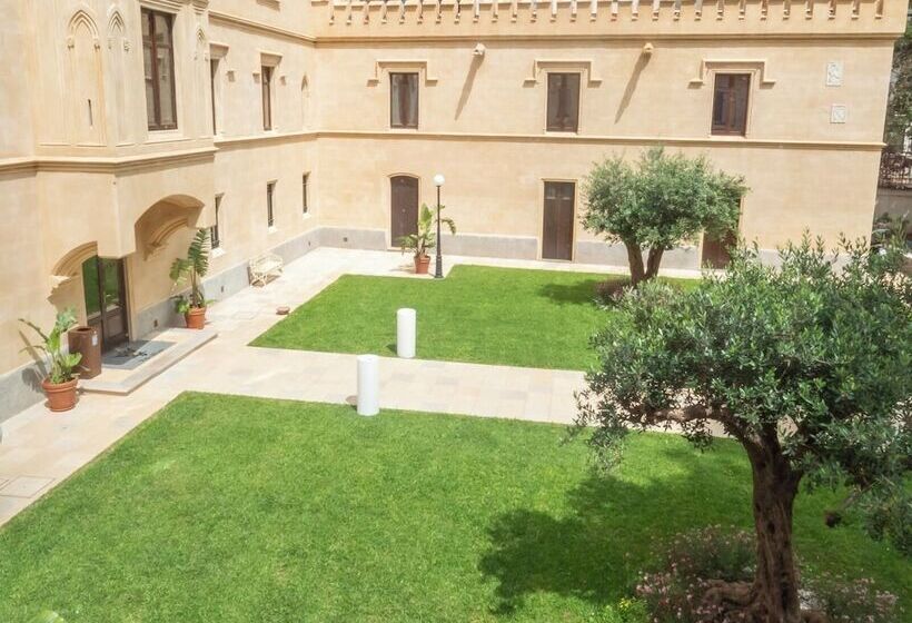 هتل Villa Alliata Di Pietratagliata