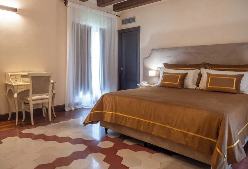 هتل Villa Alliata Di Pietratagliata