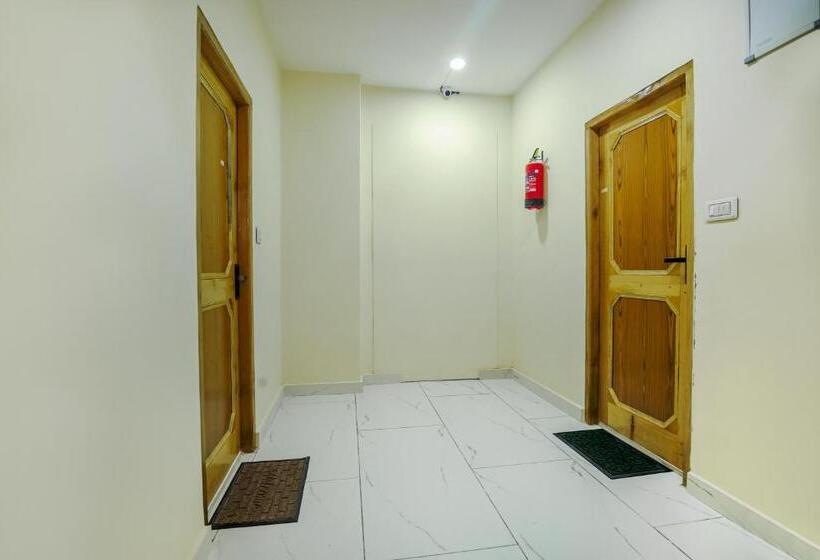 فندق Dev Rising Love Heart