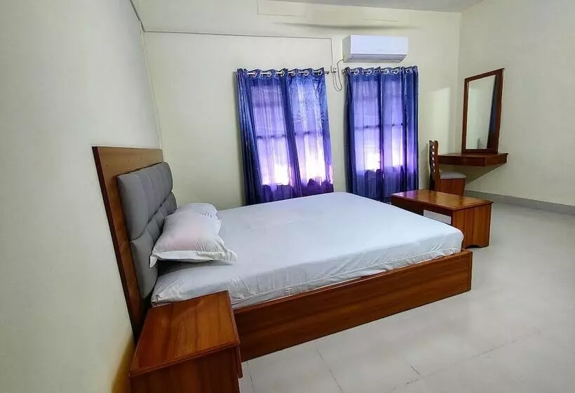 هتل Asroy Guest House