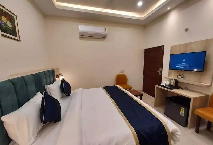 هتل Dreamland Inn