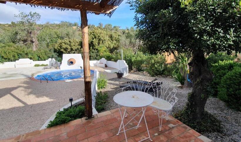 Bed and Breakfast Quinta Alcarias