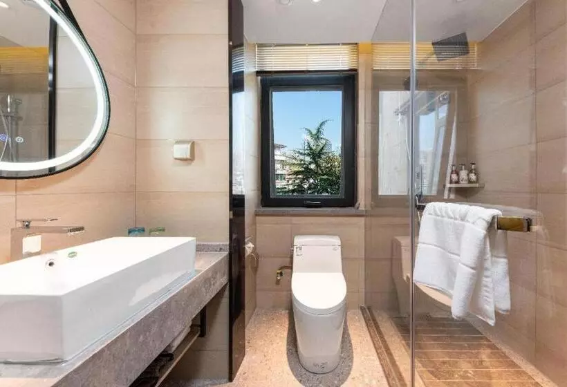 Borrman Hotel Wuhan First Hospital Hanzheng Street Metro Station