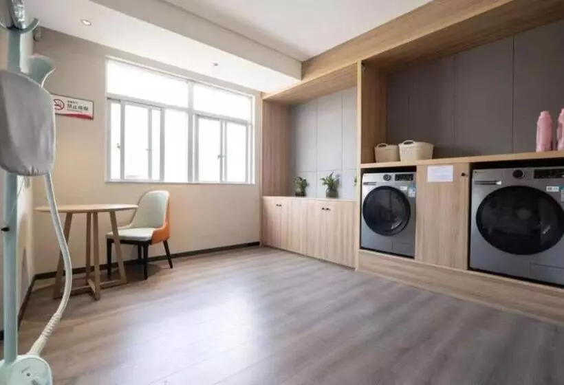 Echarm Hotel Zhanjiang Zhanchuan Avenue Wanda Plaza