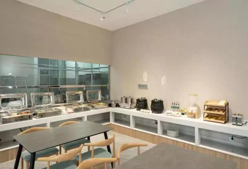 Echarm Hotel Zhanjiang Zhanchuan Avenue Wanda Plaza