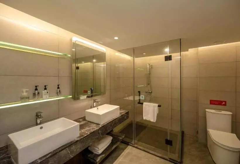 Echarm Hotel Zhanjiang Zhanchuan Avenue Wanda Plaza