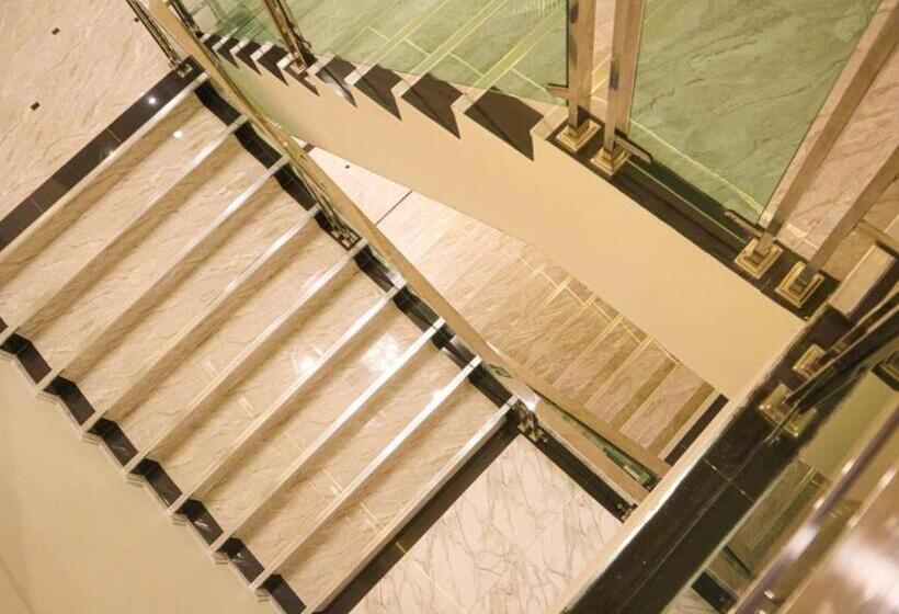 Hotel โรงแรม ไอยรา ริเวอร์ไรน์ นครพนม