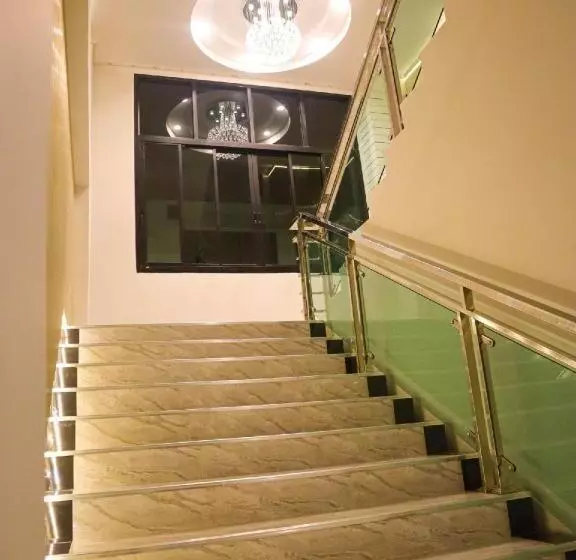 Hotelli โรงแรม ไอยรา ริเวอร์ไรน์ นครพนม