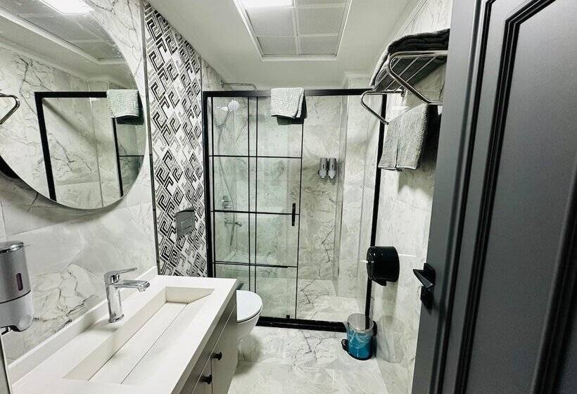 בית מלון כפרי Bera Airport