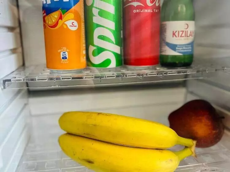 Hotelli Bera Airport