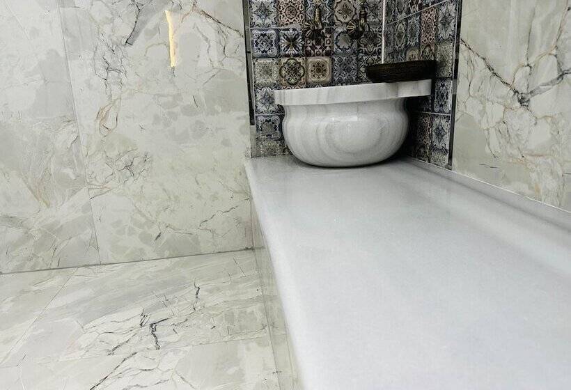 בית מלון כפרי Bera Airport