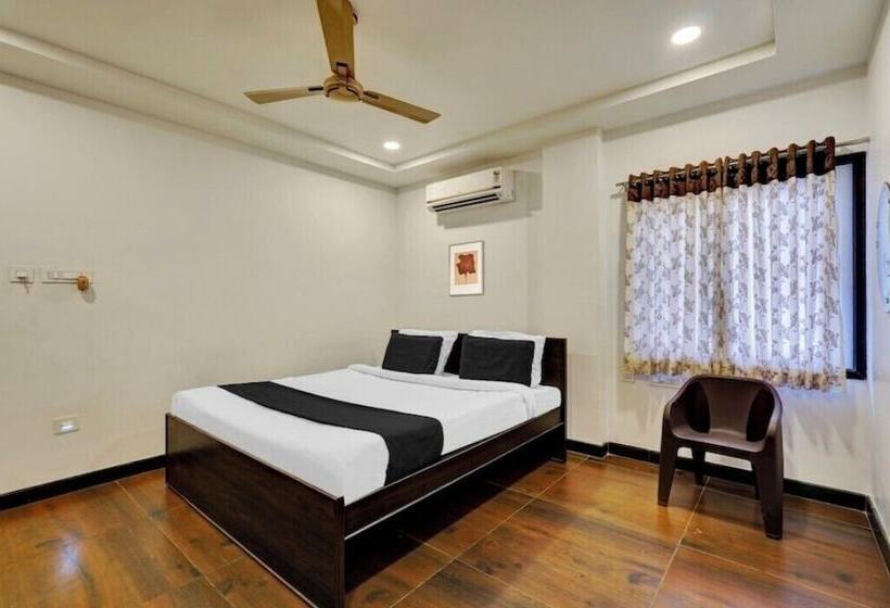 בית מלון כפרי Medi Konda Grand