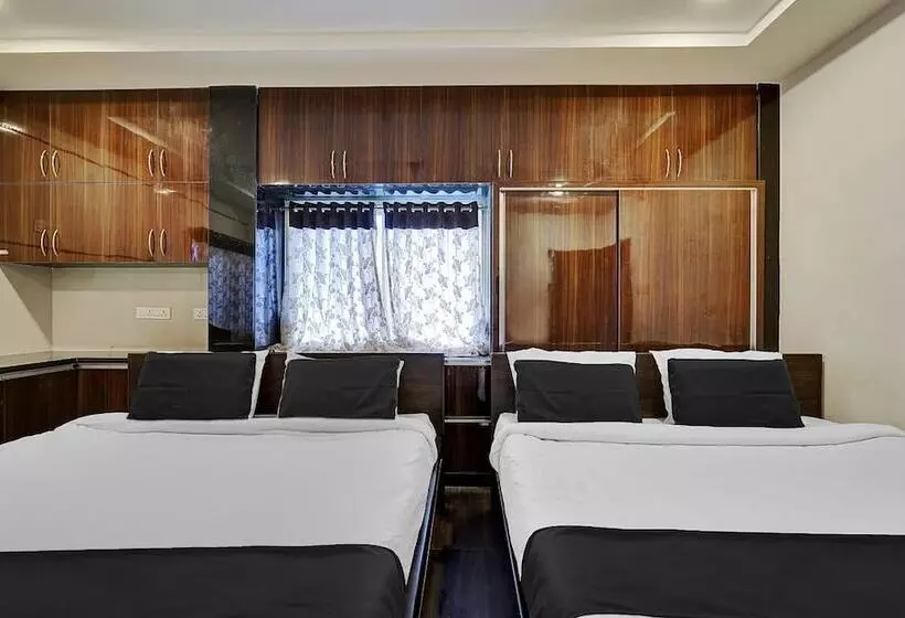 ホテル Medi Konda Grand