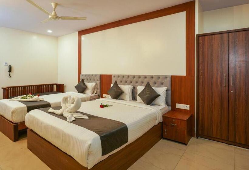 בית מלון כפרי Royal Plaza City